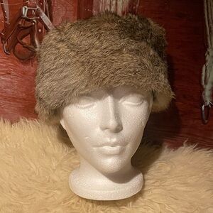 New rabbit/raccoon tail hat